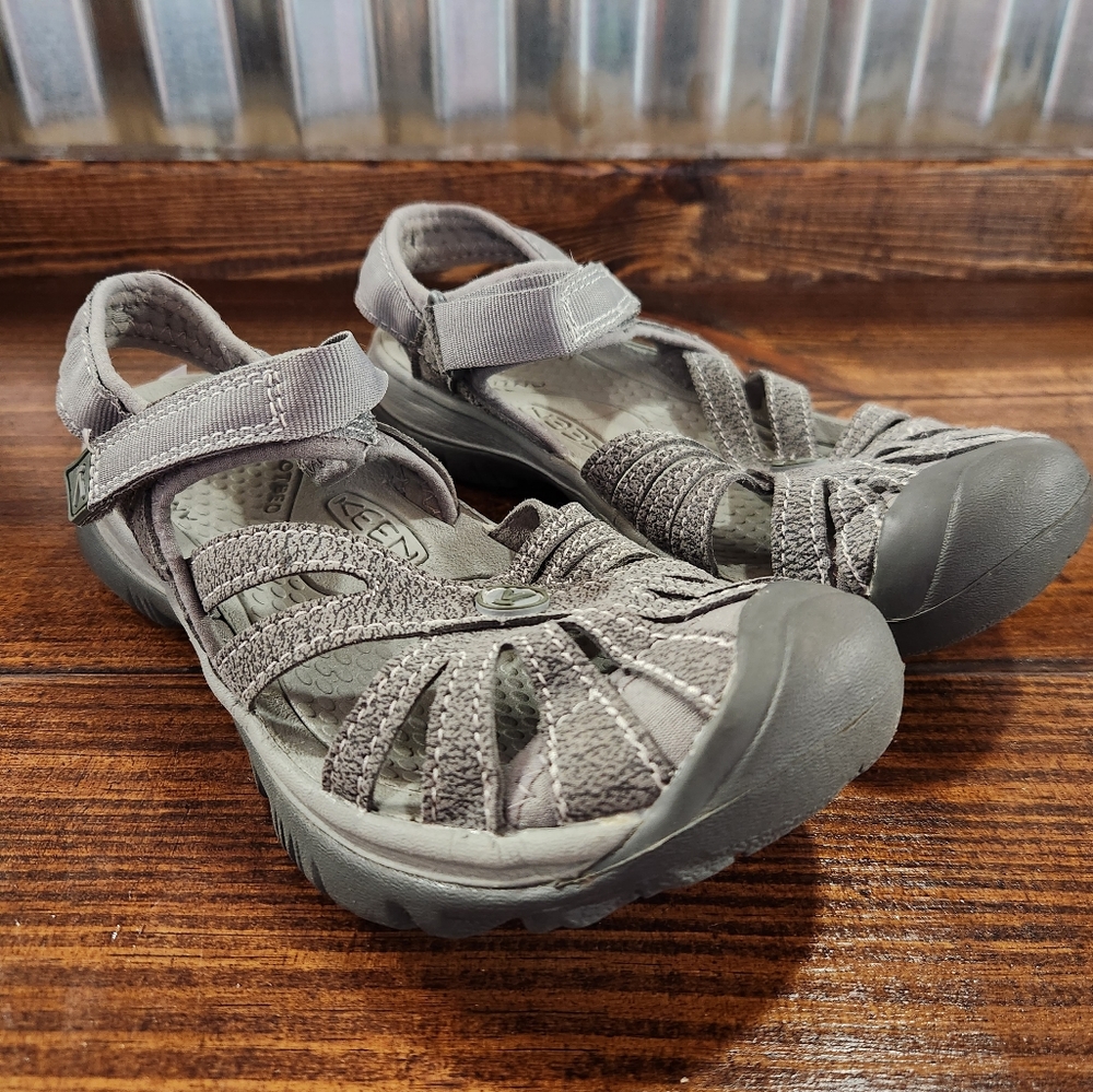 KEEN Rose Sandal Gray Gargoyle Women Size 5